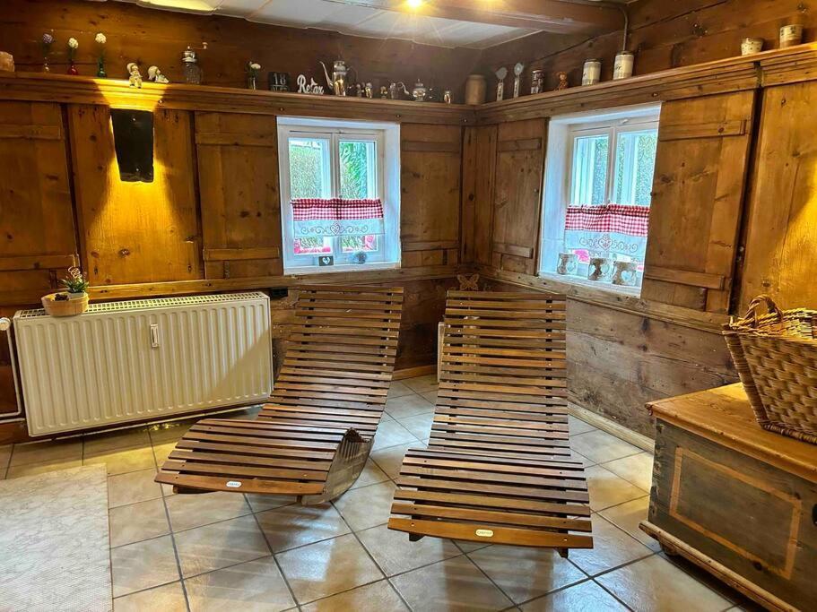 Maisonette-Fewo Fritz Mit Infrarotsauna Grossschoenau Luaran gambar